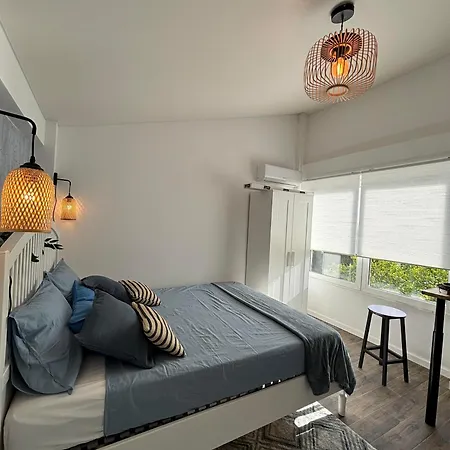 Inn Orange Vibes