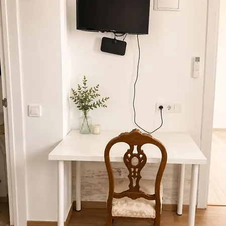 Orange Vibes אורחן